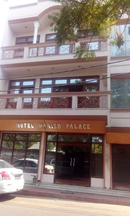 Hotel Harish Palace アーグラ エクステリア 写真